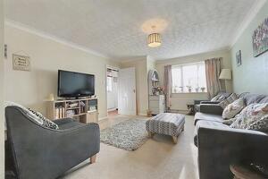 Picture #1 of Property #1695917541 in Castledean BH7 7JB