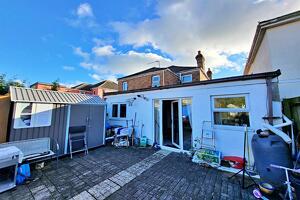 Picture #16 of Property #1744952541 in Charminster BH8 8PY