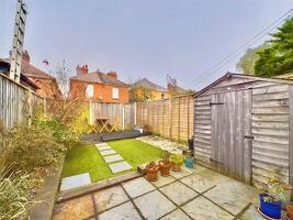 Picture #1 of Property #1752142341 in Wheaton Road, Bournemouth BH7 6LH