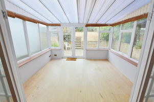 Picture #9 of Property #1766332341 in Christchurch Road, Bournemouth BH7 6BD