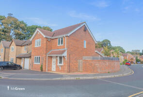 Picture #1 of Property #177170668 in Lechlade Gardens, Littledown, Bournemouth BH7 7JD
