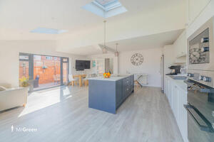 Picture #5 of Property #177170668 in Lechlade Gardens, Littledown, Bournemouth BH7 7JD