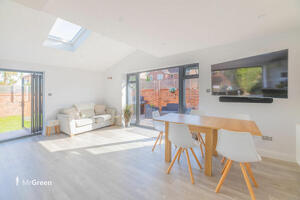 Picture #7 of Property #177170668 in Lechlade Gardens, Littledown, Bournemouth BH7 7JD