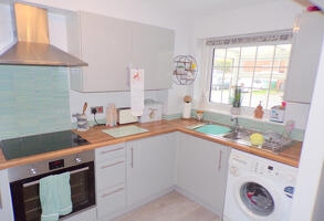 Picture #1 of Property #1802276541 in Ampfield Road, Bournemouth BH8 0ET