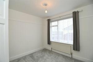 Picture #4 of Property #1820560341 in Columbia Road, Bournemouth BH10 4EB