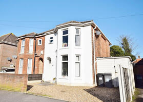 Picture #0 of Property #1834341441 in Stewart Road, Bournemouth BH8 8NY