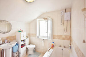 Picture #15 of Property #1834341441 in Stewart Road, Bournemouth BH8 8NY