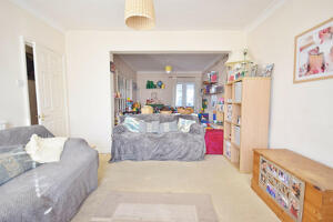 Picture #3 of Property #1834341441 in Stewart Road, Bournemouth BH8 8NY