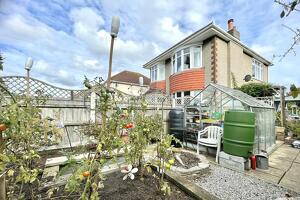 Picture #21 of Property #186032668 in Charminster Road, Bournemouth BH8 9SJ