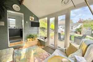 Picture #9 of Property #186032668 in Charminster Road, Bournemouth BH8 9SJ