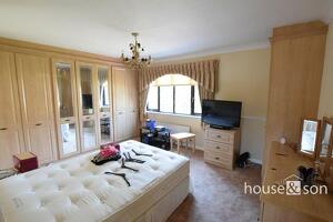 Picture #7 of Property #1865057631 in Bishops Close, Bournemouth BH7 7AB