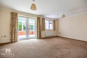 Picture #12 of Property #188209768 in  Broadway Gardens, Northbourne BH10 7ET