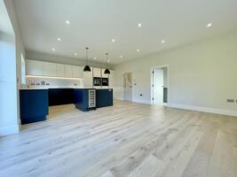 Picture #8 of Property #1900767441 in Broadway Lane, Throop, Bournemouth BH8 0AD
