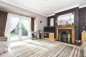 Picture #1 of Property #1903457931 in Petersfield Road, Bournemouth BH7 6QG