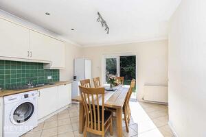 Picture #4 of Property #1903457931 in Petersfield Road, Bournemouth BH7 6QG