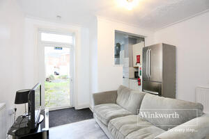 Picture #2 of Property #1905064341 in Clarence Park Road, Bournemouth BH7 6LQ