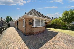 Picture #18 of Property #1915422441 in Boscombe East BH7 6PX