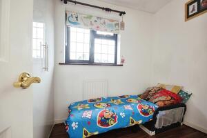 Picture #8 of Property #1936289541 in Elmgate Drive, Bournemouth BH7 7EF