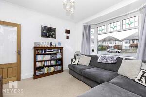 Picture #1 of Property #1951858341 in Christchurch Road, Bournemouth BH7 6BP
