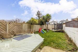 Picture #17 of Property #1951858341 in Christchurch Road, Bournemouth BH7 6BP