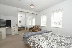 Picture #8 of Property #1979499441 in Barnes Road, Bournemouth BH10 5AH