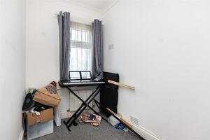 Picture #11 of Property #1982378541 in Malmesbury Park Road, Bournemouth BH8 8PP