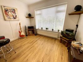Picture #5 of Property #1994143341 in Christchurch Road, Iford, Bournemouth BH7 6BS
